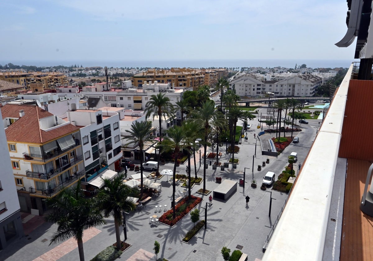 Paseo de las Palmeras en San Pedro Alcántara.