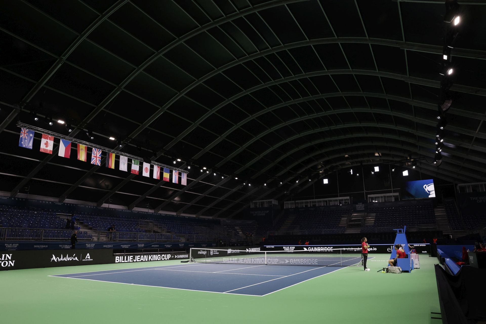 Las fotos de cómo queda la pista de tenis y el montaje para la Billie Jean King en Málaga
