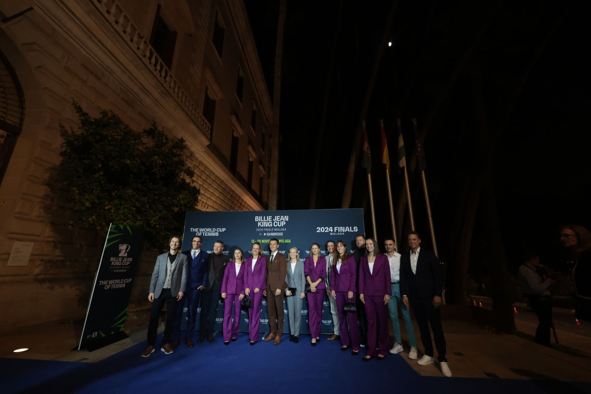 Los equipos de la Billie Jean King Cup de tenis se ponen de largo en el Museo de Málaga