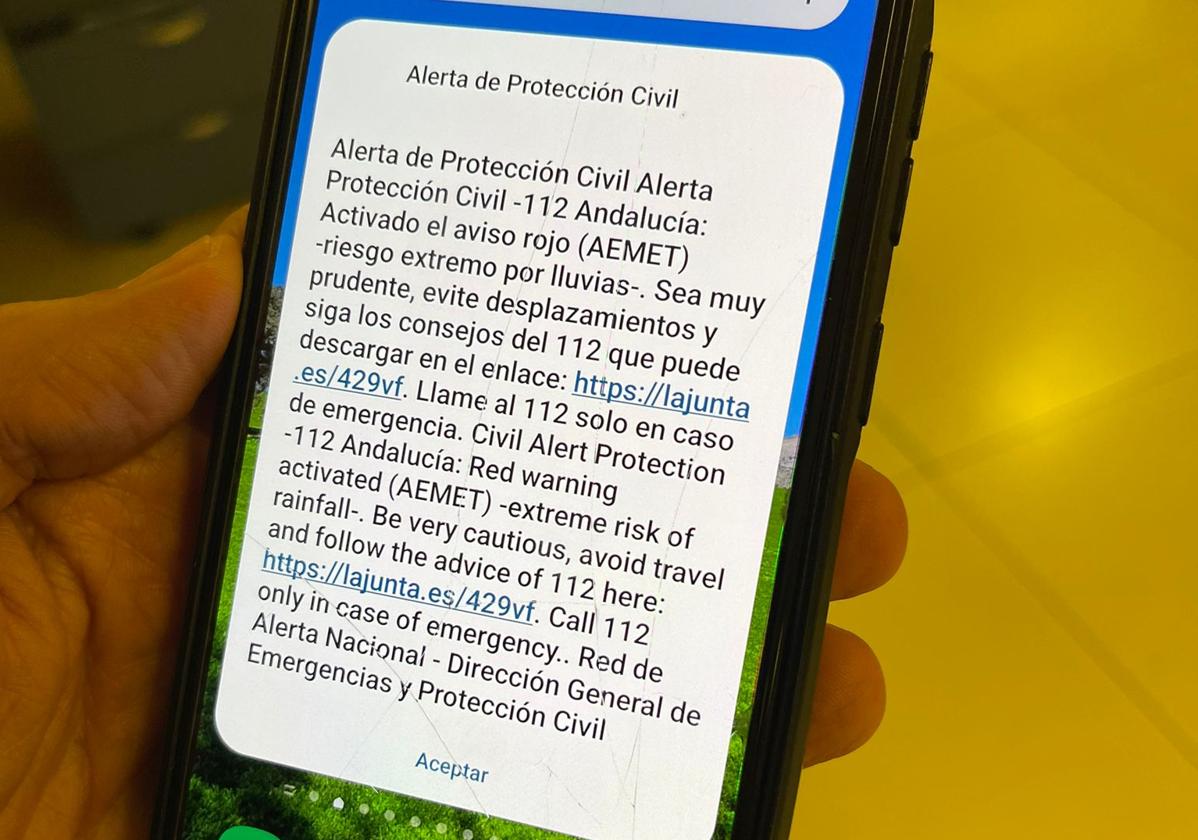 Alerta en los teléfonos móviles de Málaga: Protección Civil manda el aviso por fuertes lluvias