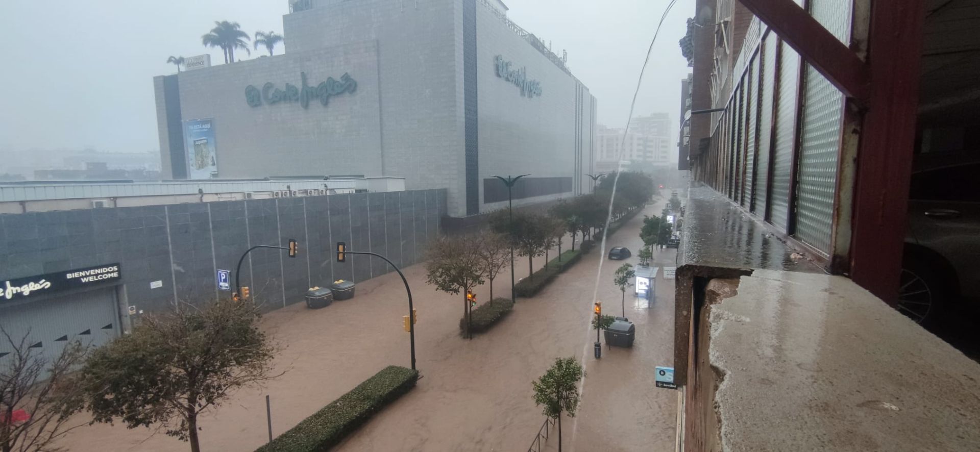 Alrededores de El Corte Inglés.