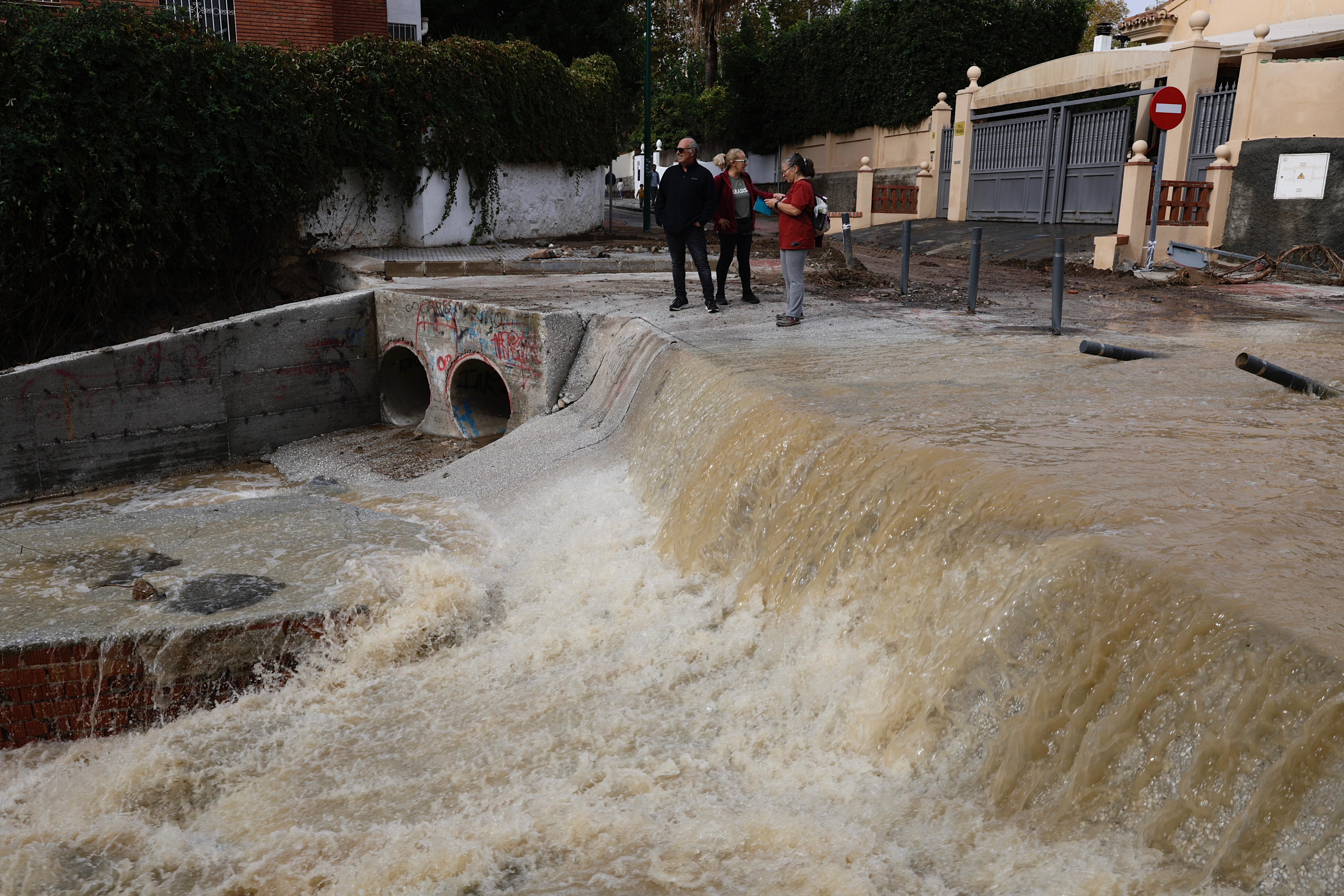 Estado del Arroyo Toquero de la capital tras las lluvias.