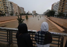 Málaga sale de la alerta roja con el río Benamargosa desbordado y trombas de 50 litros durante la madrugada