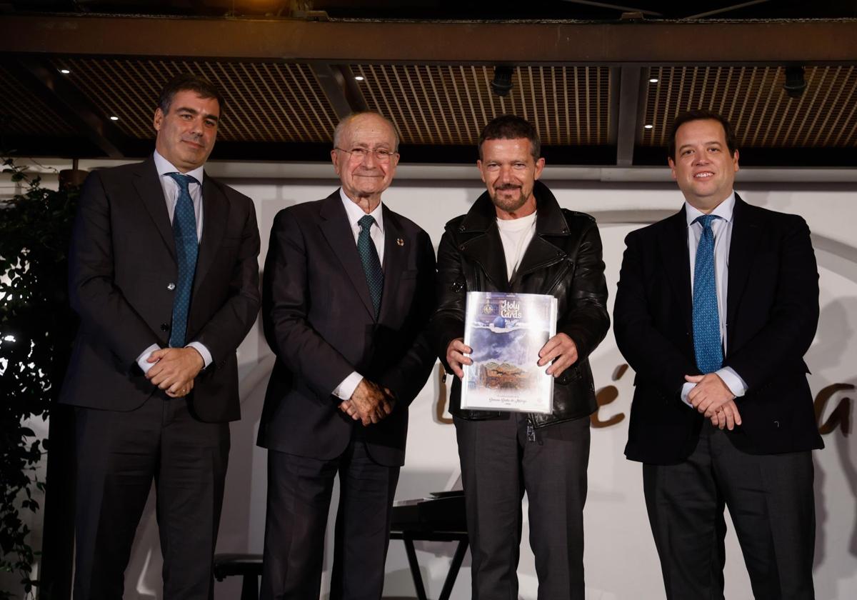 Las Holy Cards presentan la versión de 2025 con estampas de Vírgenes vestidas de hebrea