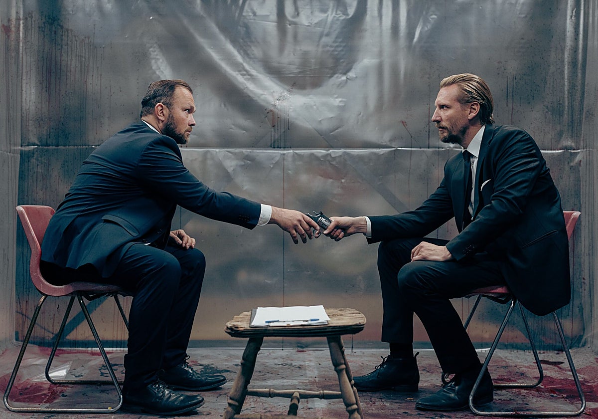 Escena de la película 'Death is a Problem for the Living'