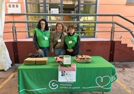 Voluntarias en la mesa solidaria celebrada el pasado miércoles.