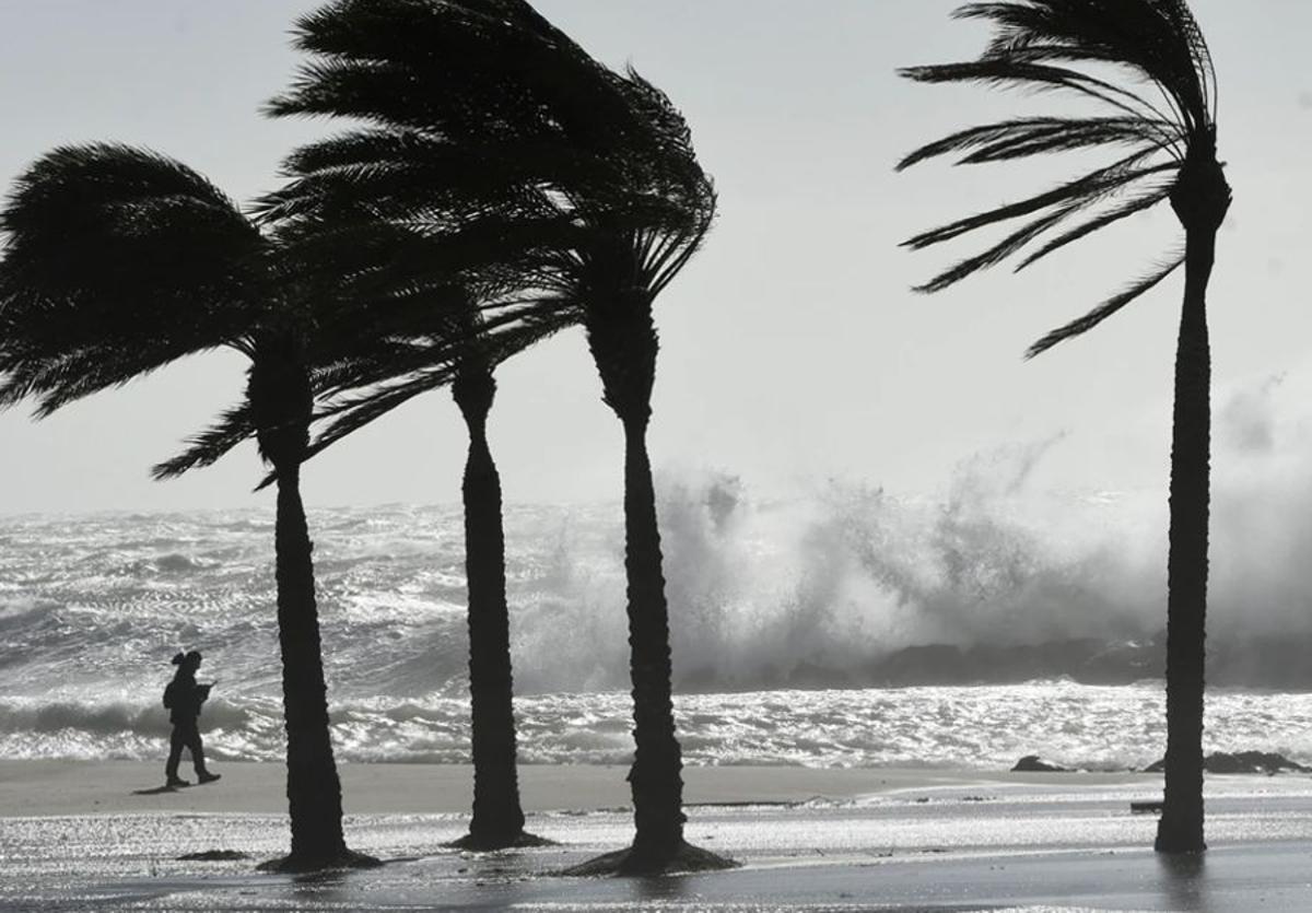 Aemet alerta de la borrasca Bert y sus vientos huracanados: así afectará a Andalucía