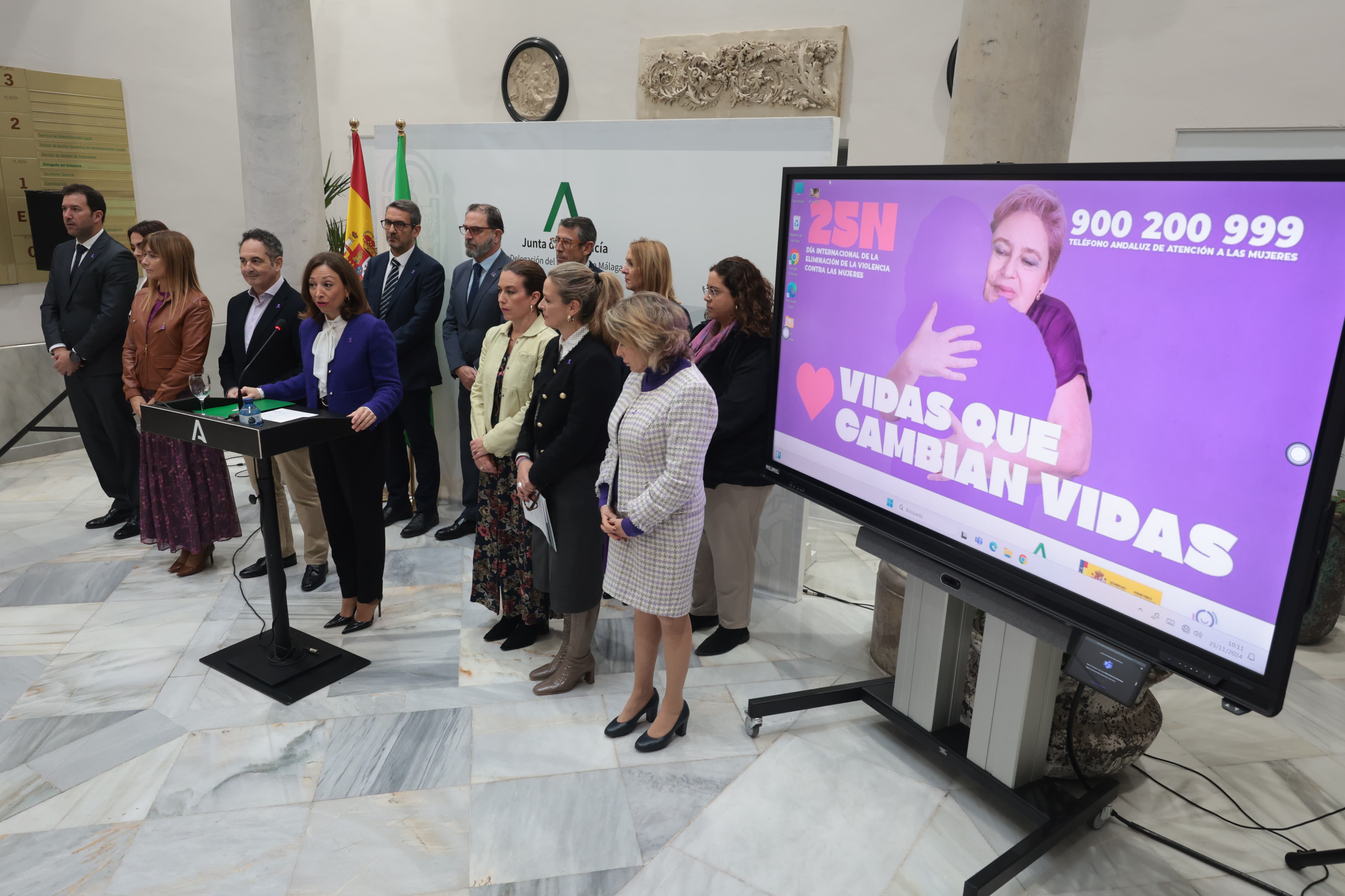 Acto institucional de la Junta de Andalucía en Málaga por el 25-N