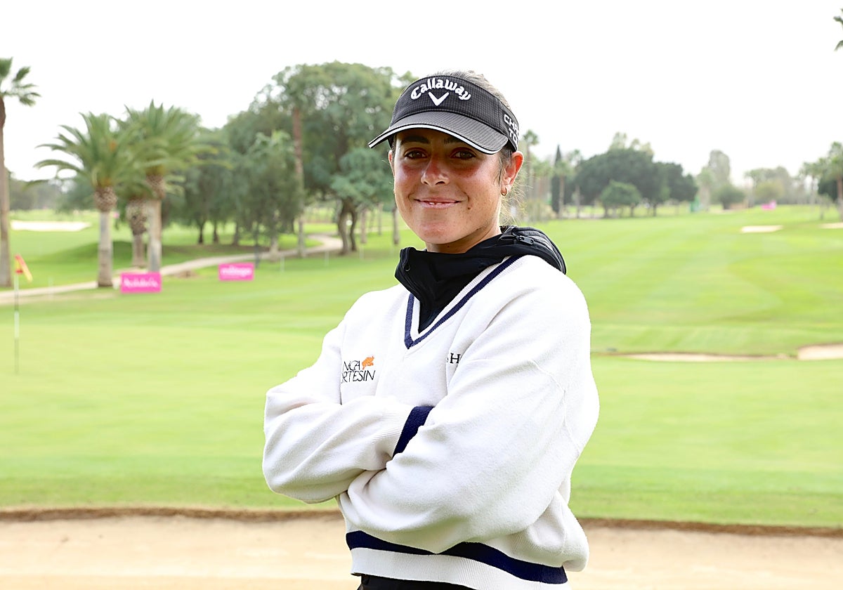 Peláez, posando para SUR en el Real Guadalhorce Club de Golf.