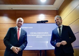 De la Torre y Conde, durante la presentación de las cuentas.