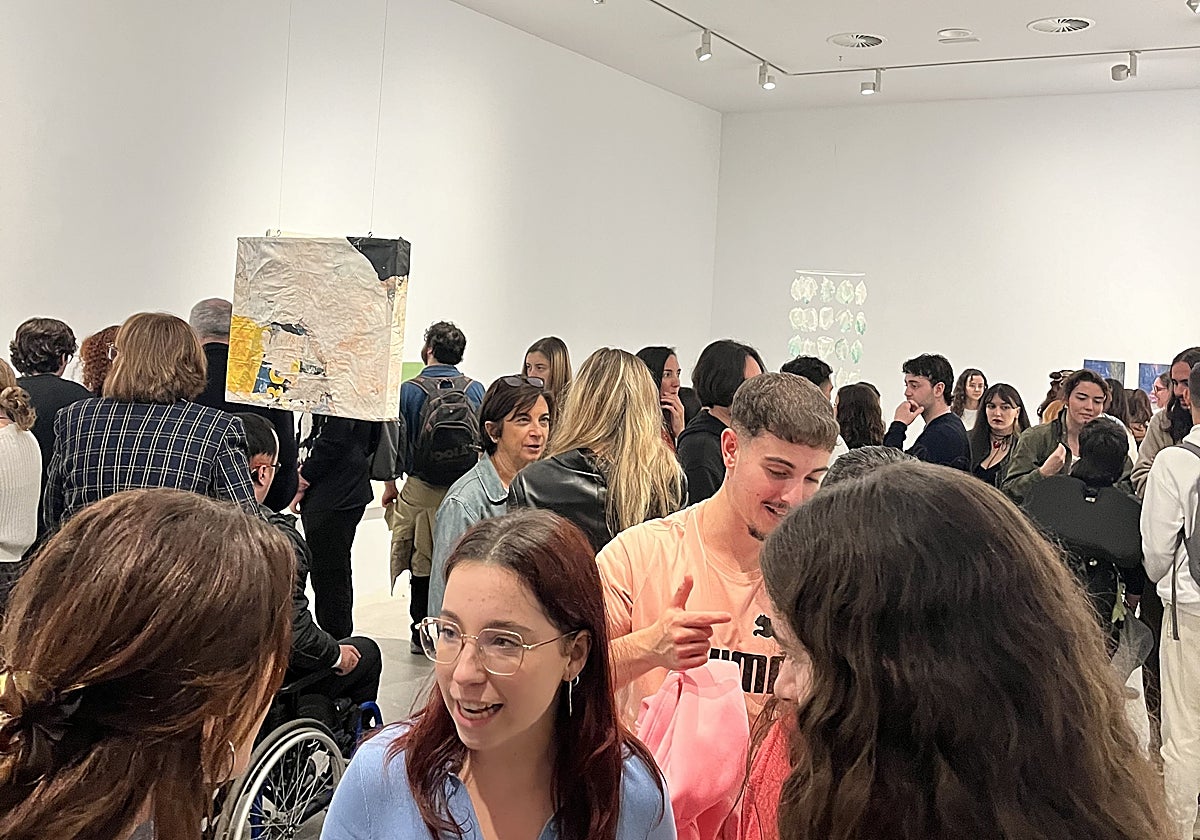 Inauguración de 'Fragmentos de lo invisible' en el Contenedor Cultural de la UMA.