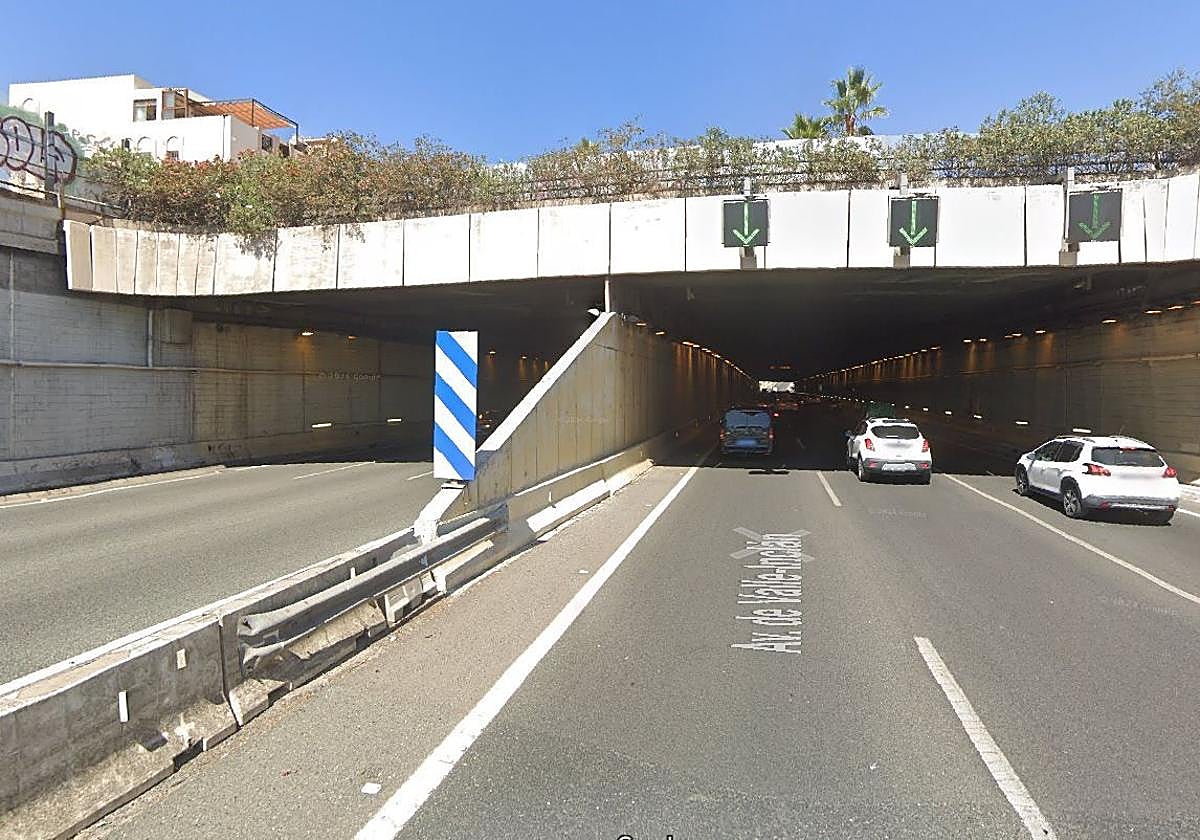 Imagen de la MA-20 a la altura del falso túnel de Carlos Haya.