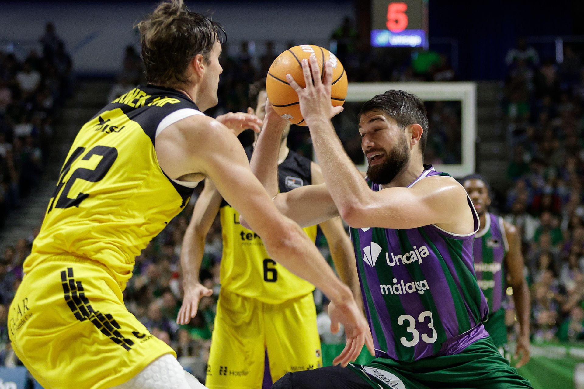 El Unicaja-Tenerife, en imágenes