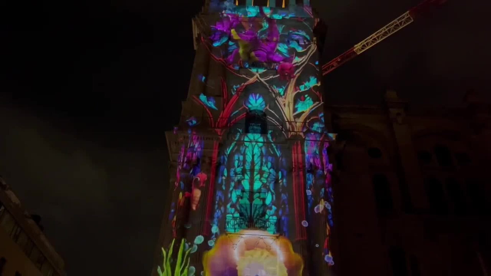 Así es el 'videomapping' de la Navidad 2024 en Málaga