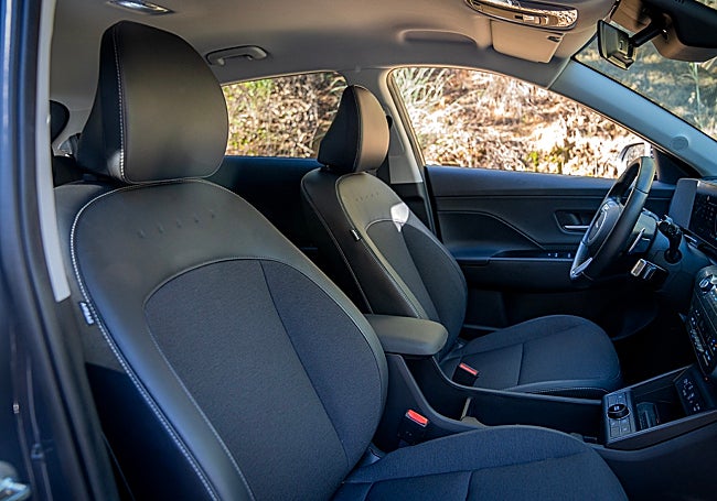 Interior Hyundai Kona 2024.