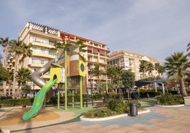 Imagen de uno de los parques infantiles de Estepona.