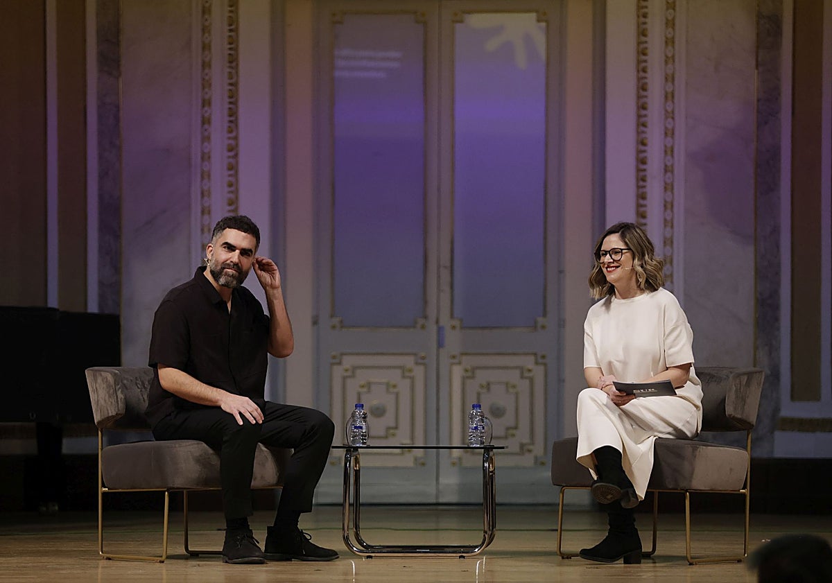 Imagen principal - Momentos de la cita de Jero Romero en Suena SUR. 