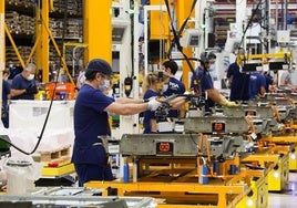 La producción industrial baja un 1,3% en octubre en Andalucía, frente a una subida del 6,4% a nivel nacional