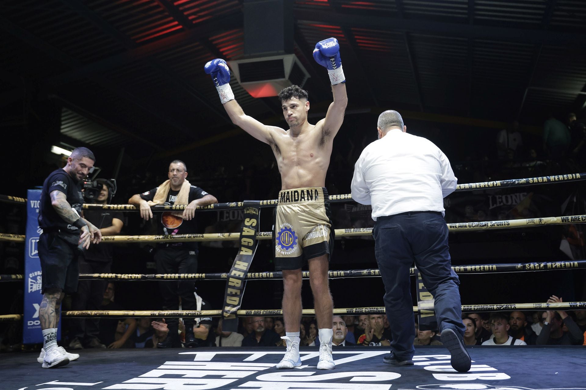 Samuel Molina vence a Alejandro Meneses: el combate, en imágenes