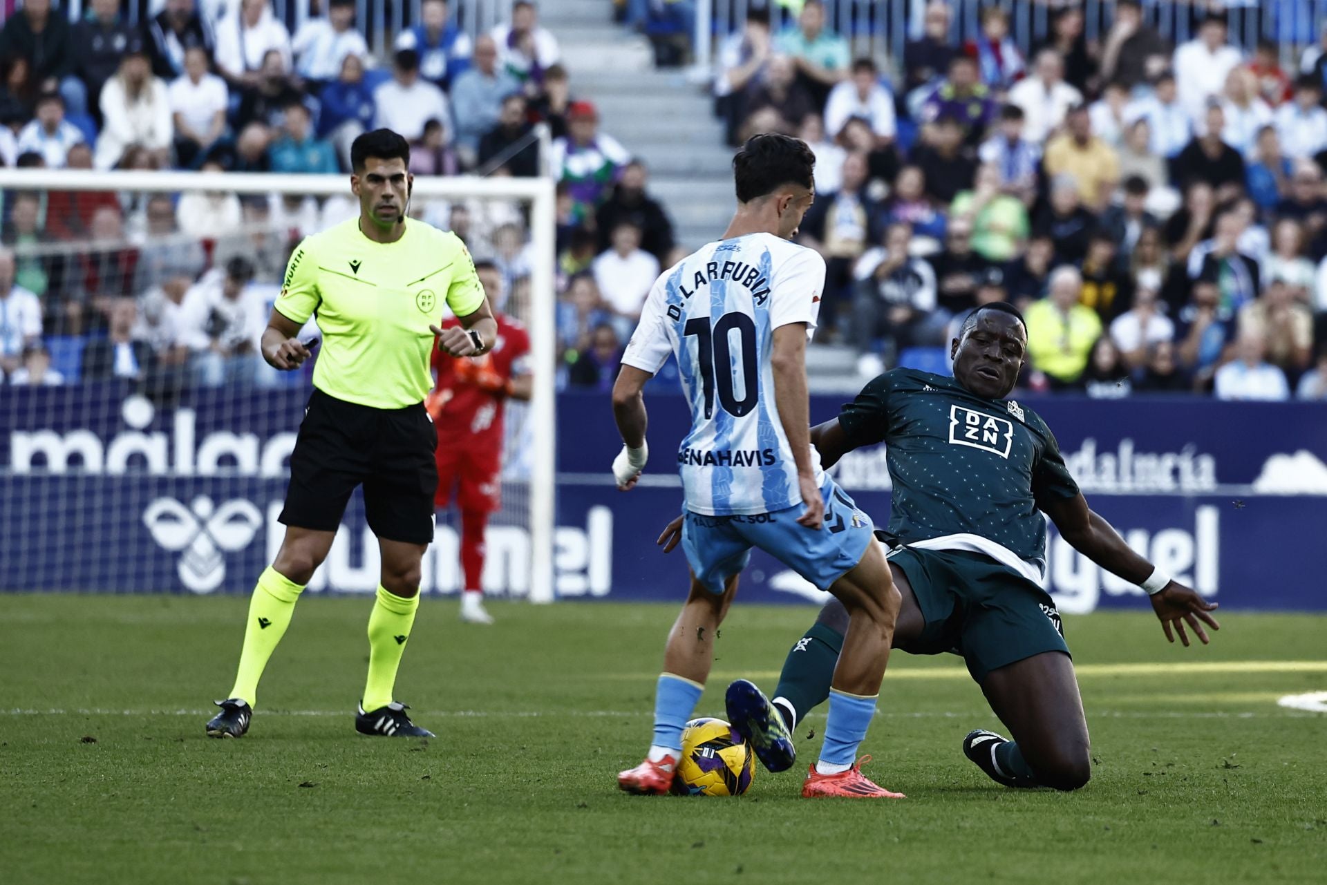 El Málaga - Almería, en imágenes