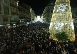 Iluminación en la calle Larios y la Plaza de la Constitución.