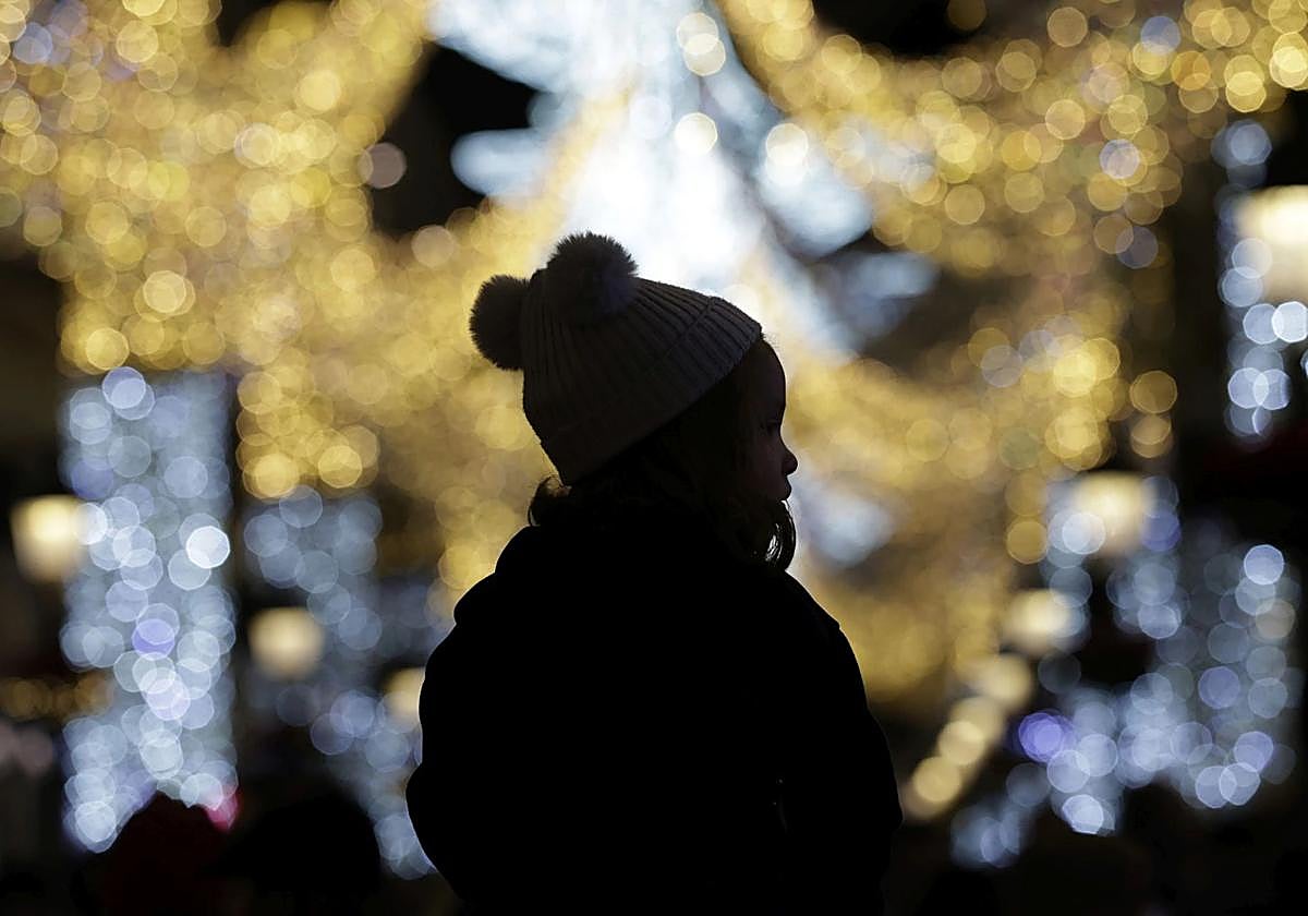 Fiestas navideñas, pista de hielo gratis, Belén Viviente y más planes con niños este fin de semana en Málaga