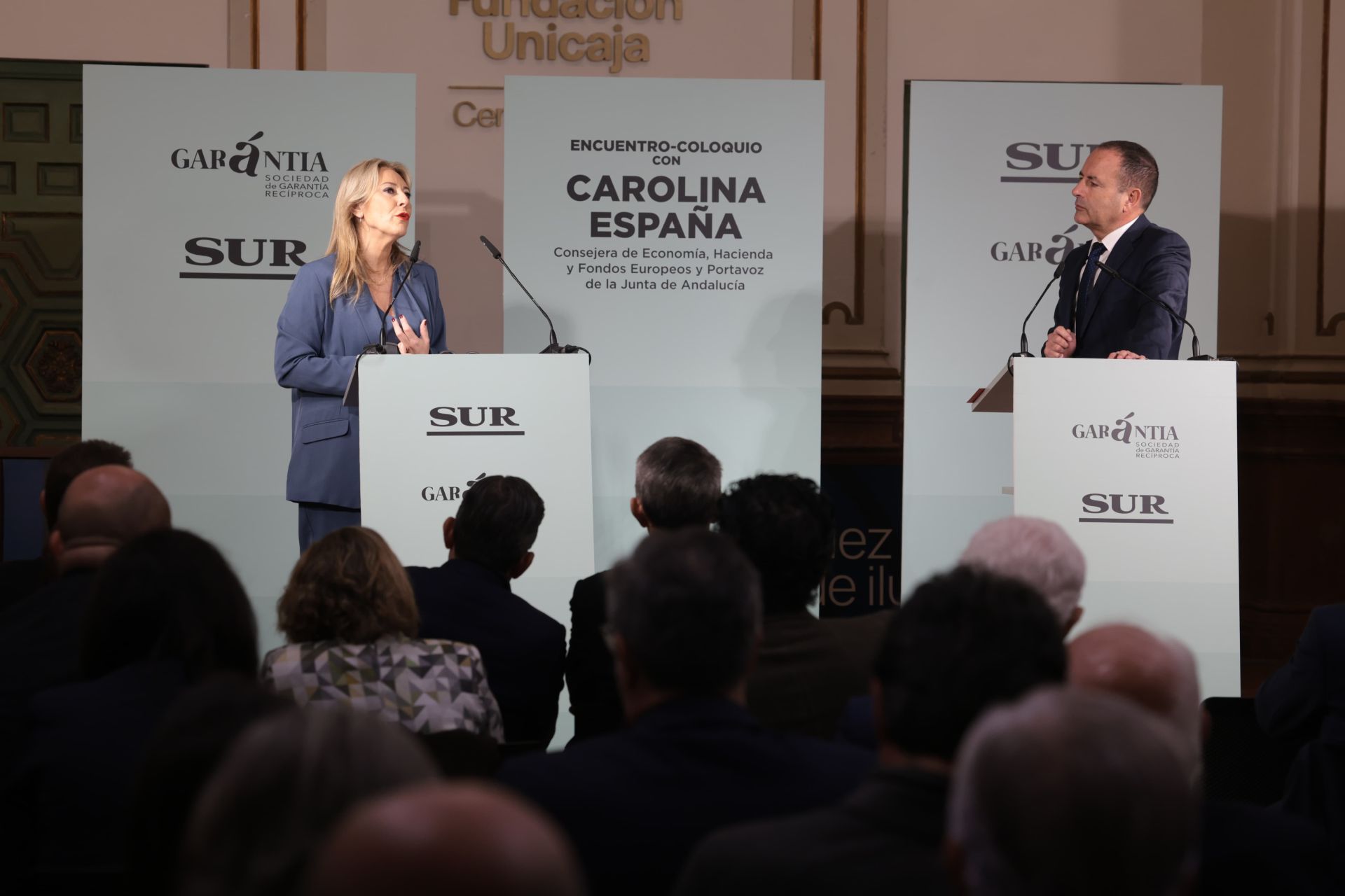 Encuentro con Carolina España, consejera de Economía y Hacienda de la Junta de Andalucía