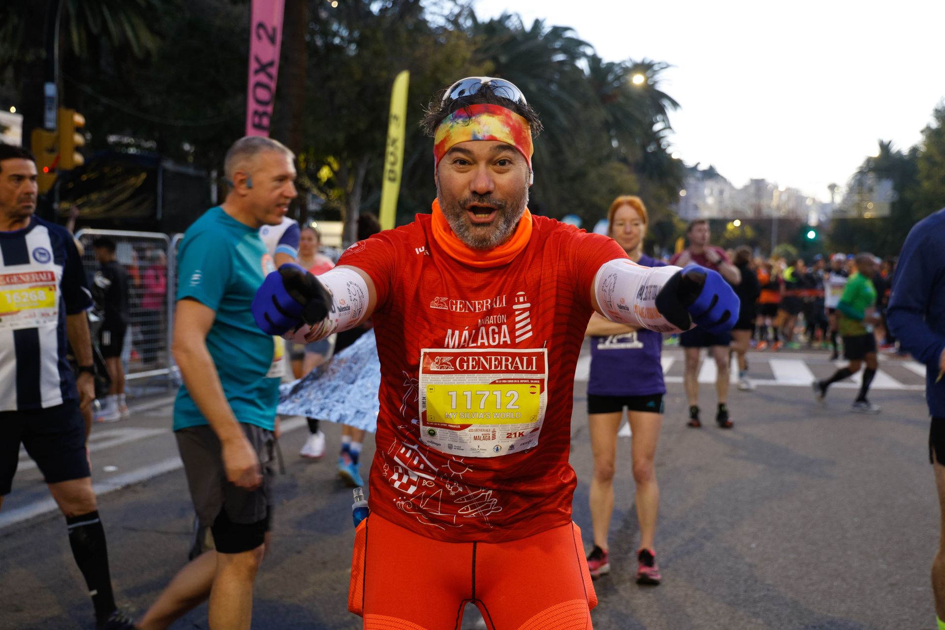 Las mejores imágenes del Generali Maratón de Málaga 2024