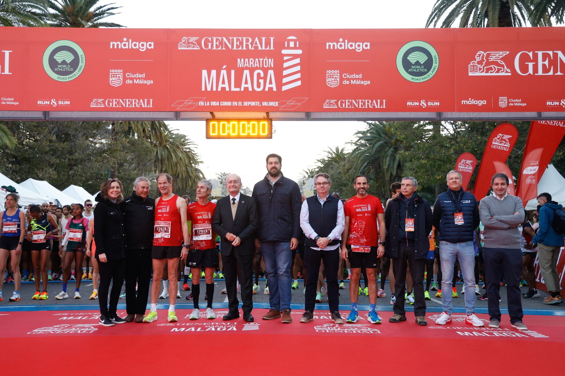 Las mejores imágenes del Generali Maratón de Málaga 2024