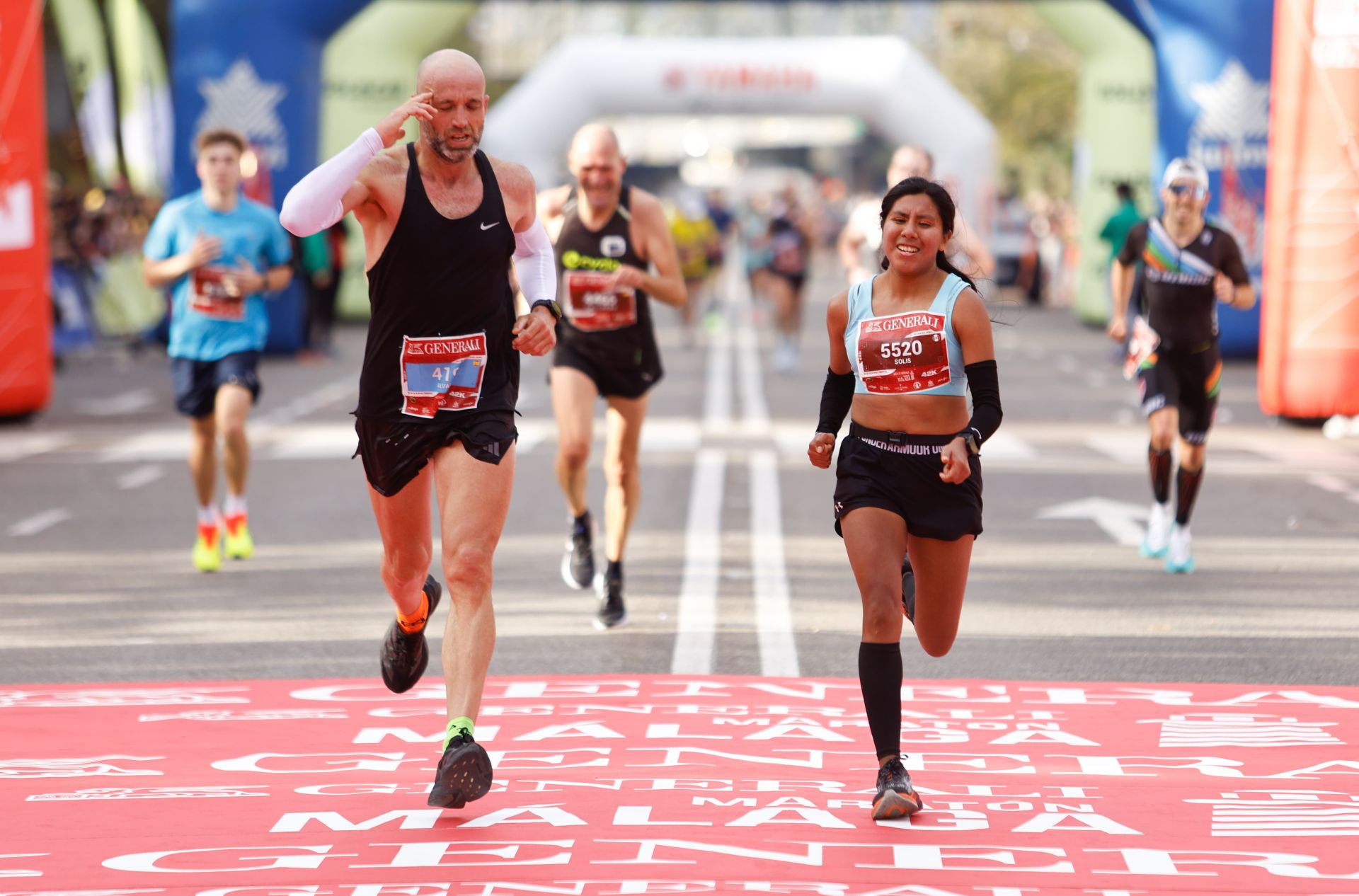 Las mejores imágenes del Generali Maratón de Málaga 2024