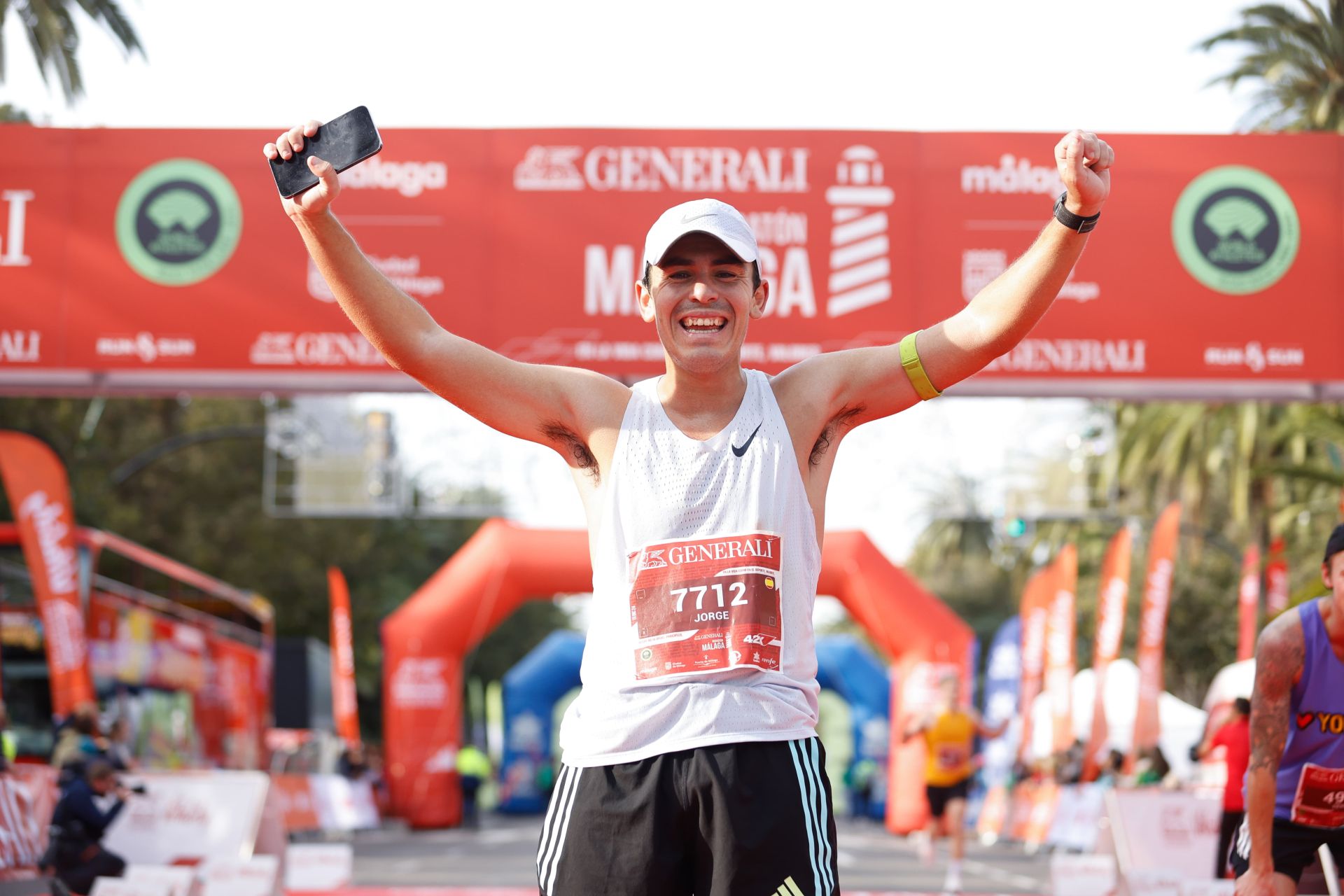 Las mejores imágenes del Generali Maratón de Málaga 2024