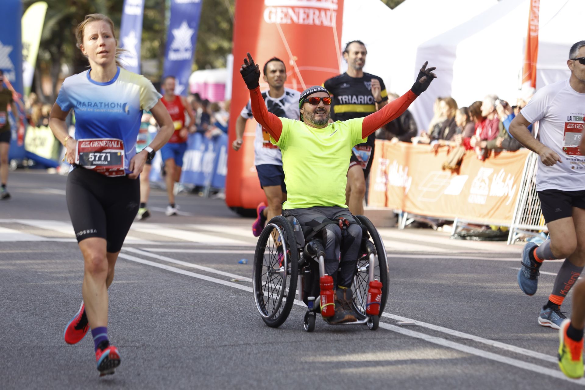 Las mejores imágenes del Generali Maratón de Málaga 2024