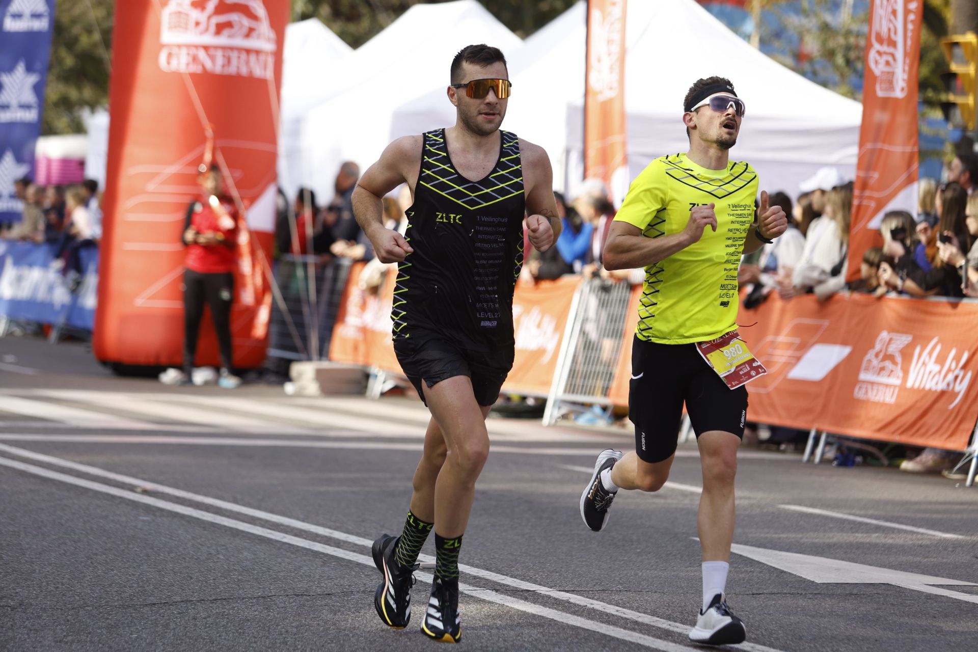 Las mejores imágenes del Generali Maratón de Málaga 2024