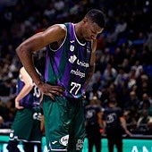 Sima, pensativo, durante el partido ante el Gran Canaria.