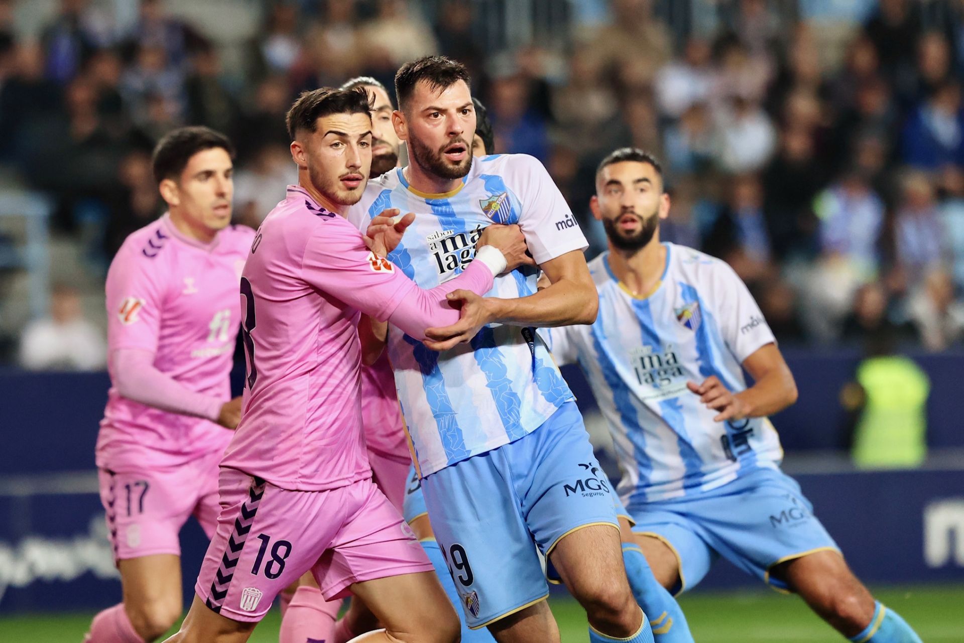 El Málaga - Eldense, en imágenes