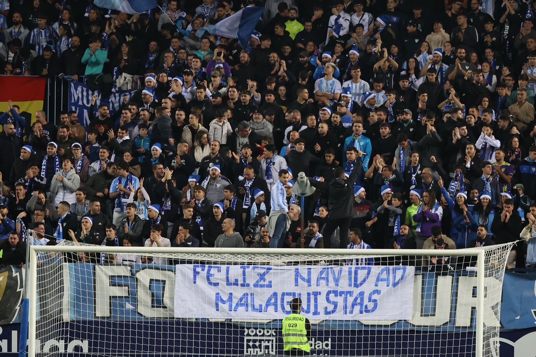 El Málaga - Eldense, en imágenes