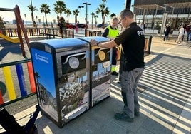 nstalación de papeleras inteligentes en la plaza Pedro Cuevas.