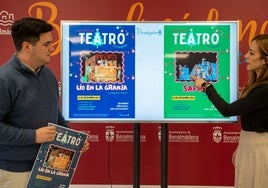 La concejal de Cultura presenta la programación teatral.