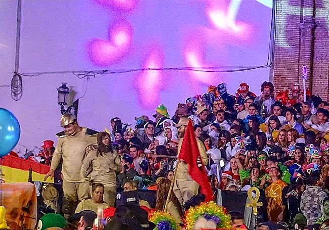 Todo el que salga esta Nochevieja en Coín está casi obligado a disfrazarse