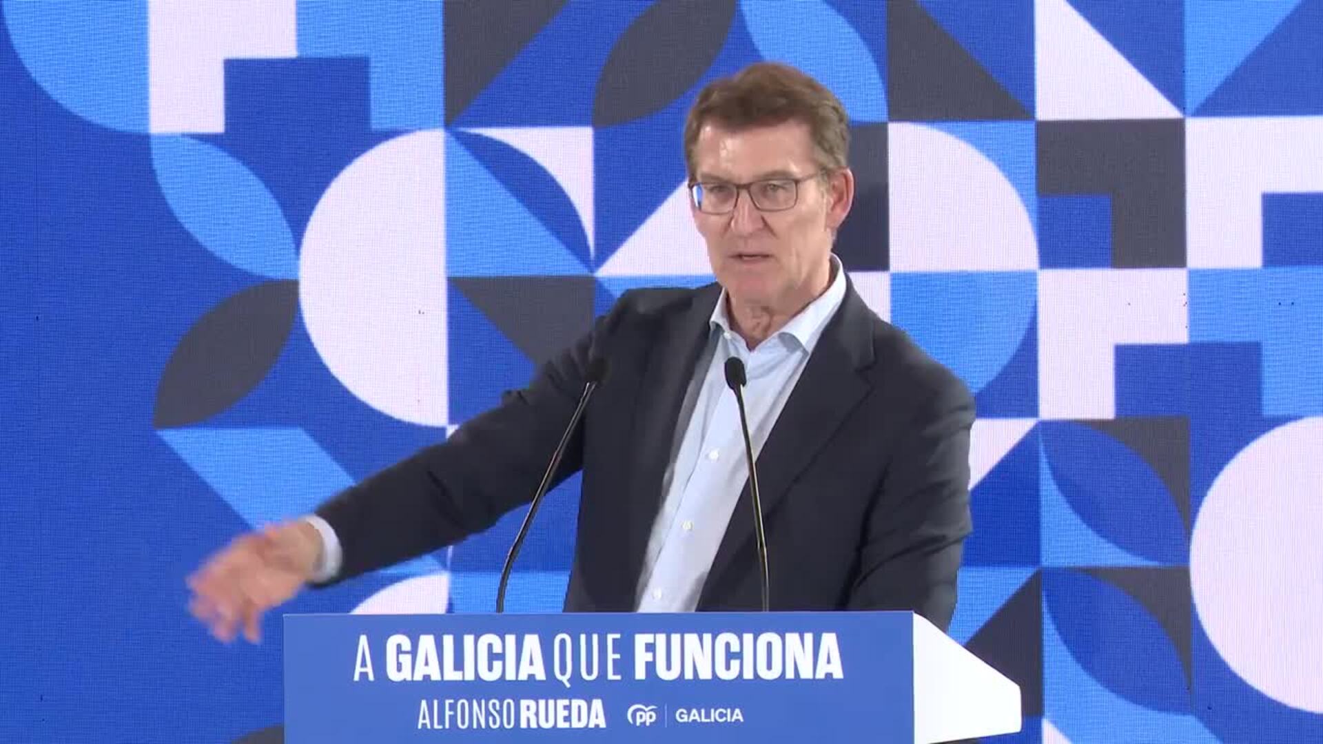 Feijóo acusa a Sánchez de llevar al PSOE a la "irrelevancia" al "estrellarse" el 18F