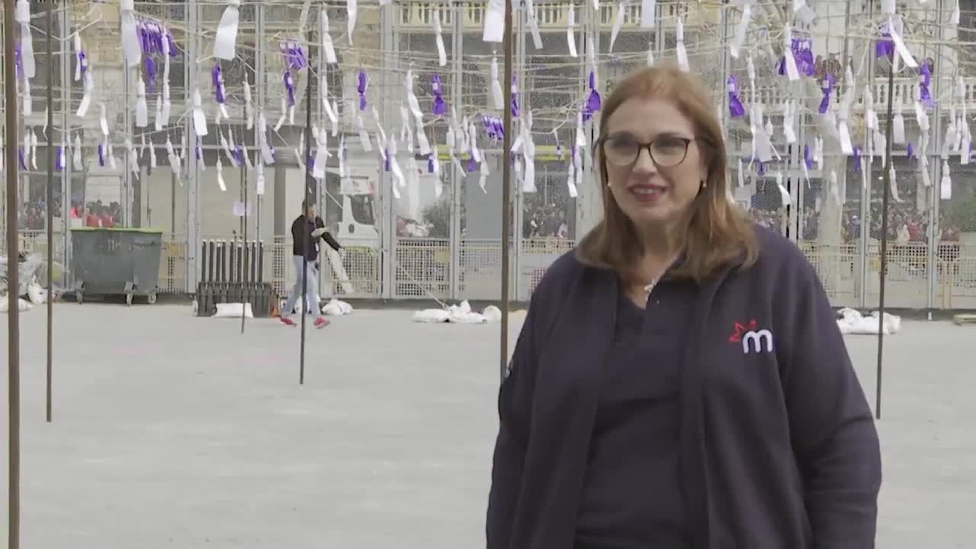 Una 'mascletà' "cañera" con "sello Martí" y color morado en el Día de la Mujer