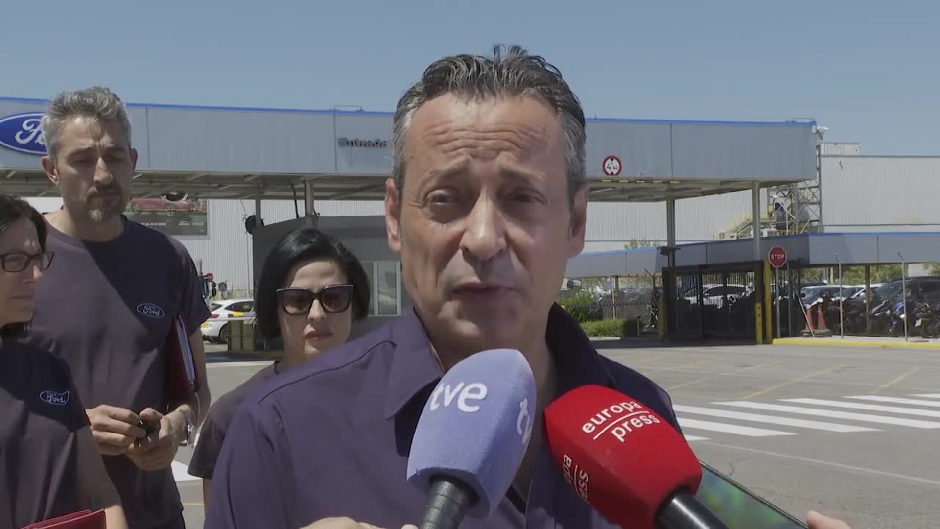 UGT, "satisfechos" con los acuerdos con Ford en el ERE y el ERTE que se aplicará en Almussafes