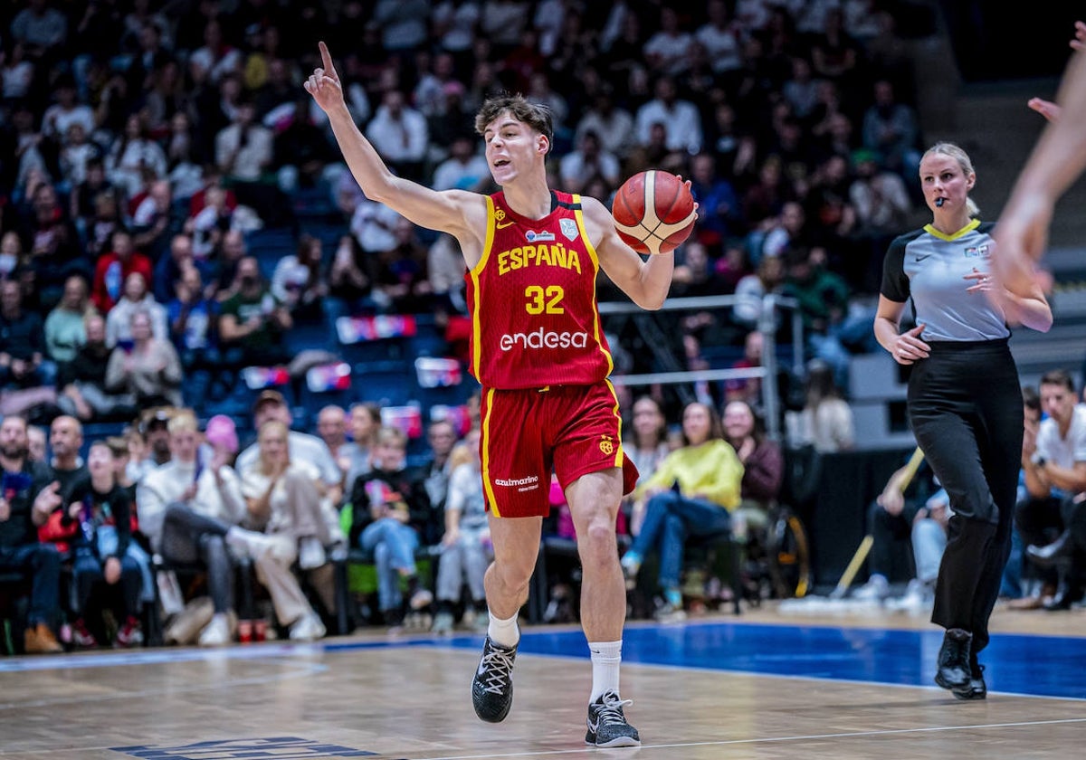 Saint-Supéry, el día de su debut con la selección española absoluta de baloncesto.