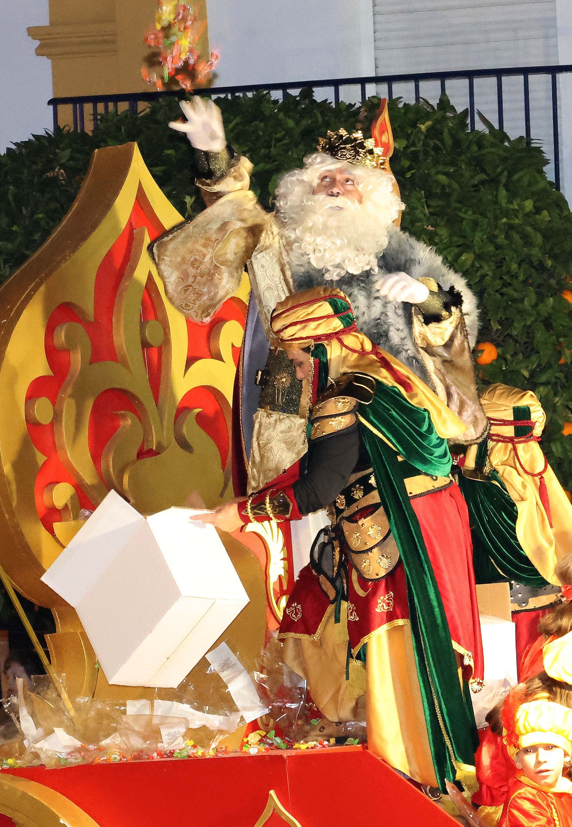 Cabalgata de Reyes en San Pedro Alcántara.