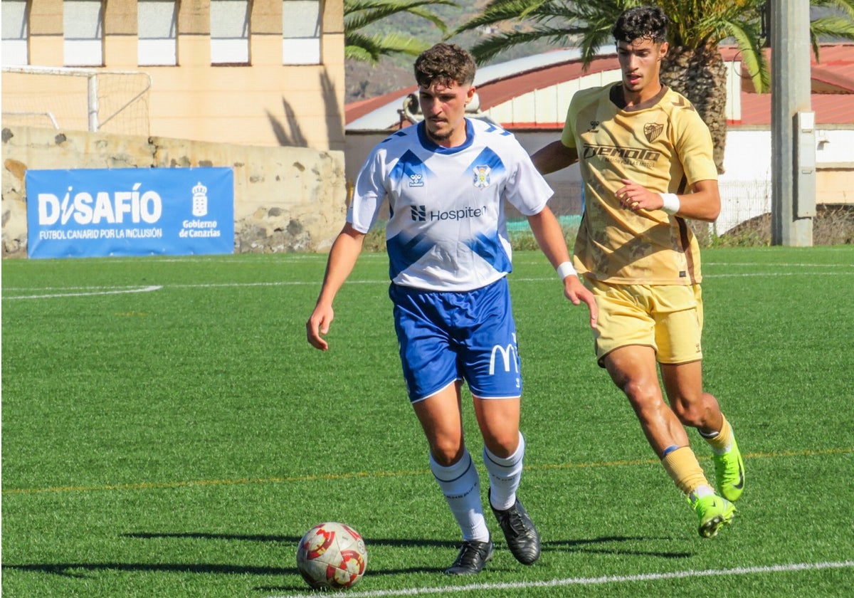 Una imagen del duelo copero de juveniles de este domingo.