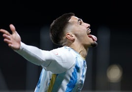 Chupete celebra este domingo su gol ante el Jaén, que abrió la cuenta en el partido.