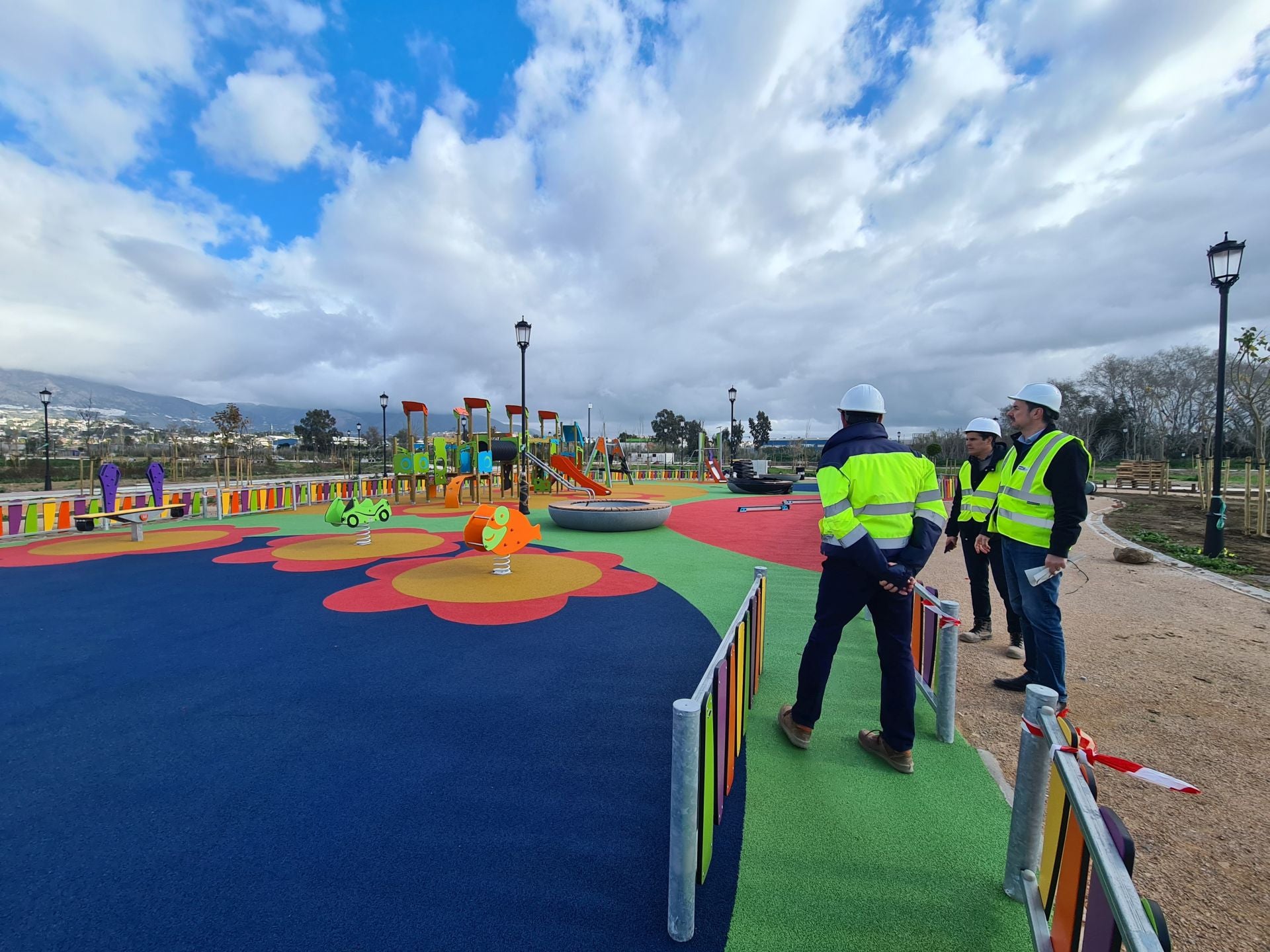 Los preparativos del Gran Parque de Mijas, en imágenes