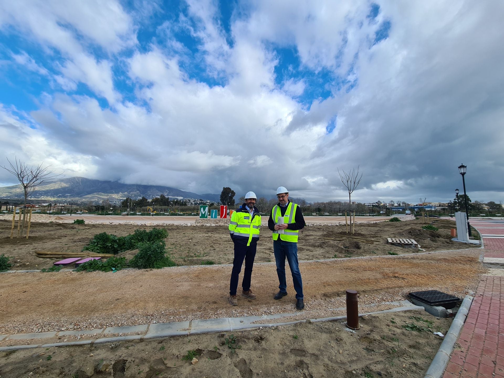 Los preparativos del Gran Parque de Mijas, en imágenes