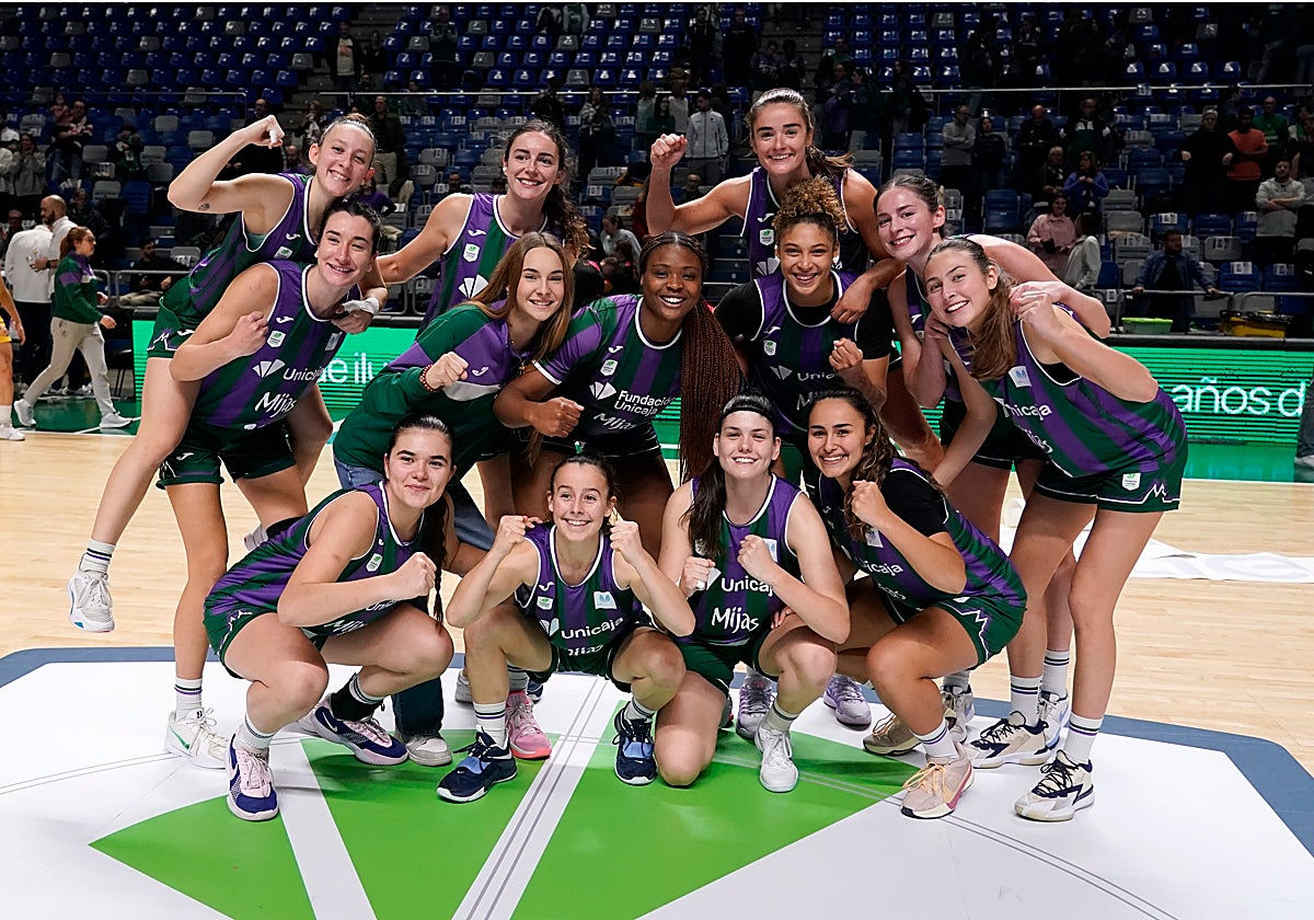 El Unicaja Mijas deslumbra en el Carpena con un festival ofensivo