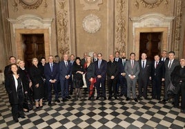 La embajadora de España en la Santa Sede, Isabel Celáa, recibe a los patrocinadores y a miembros del Comité Organizador de la procesión.